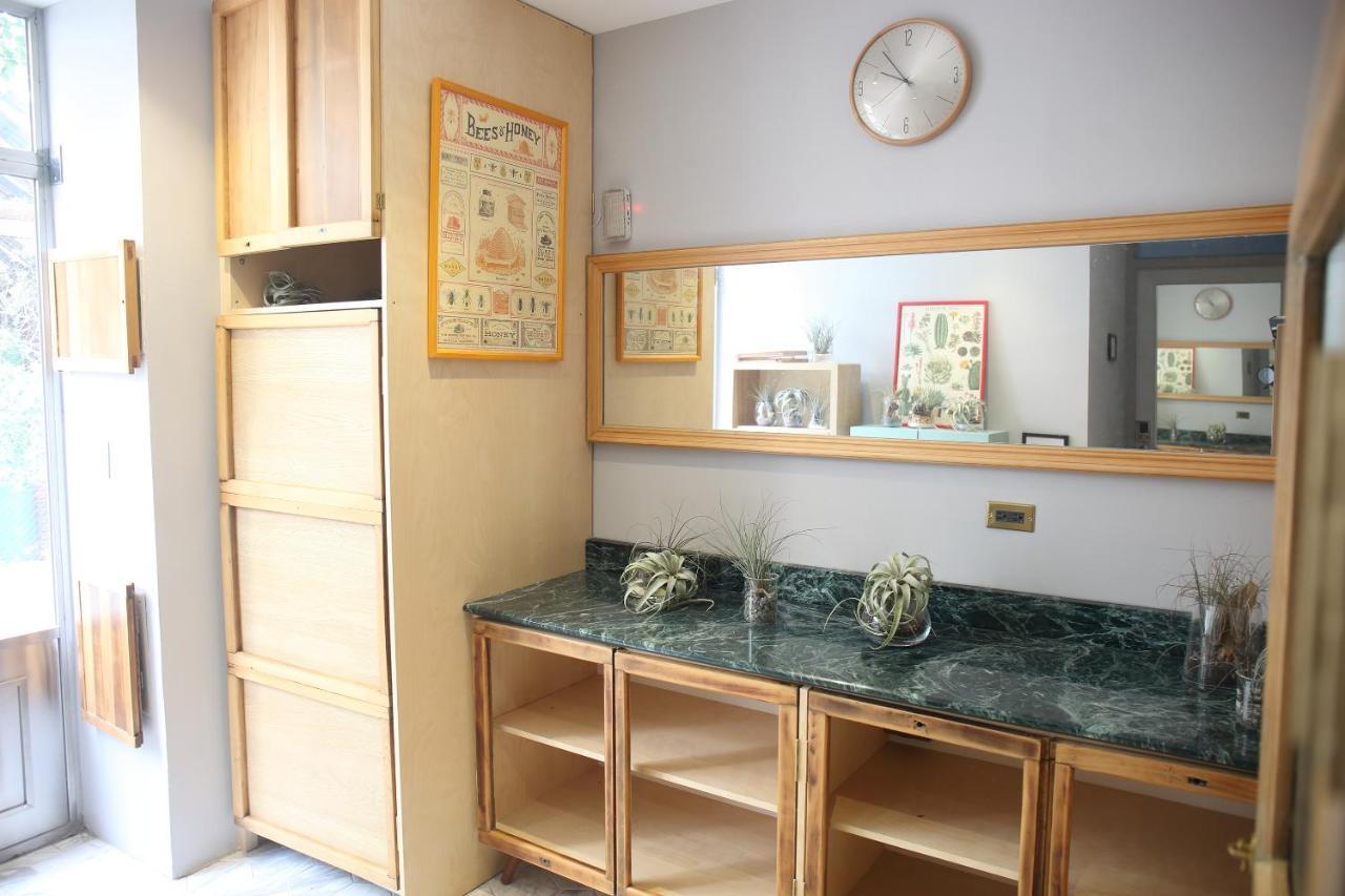 Spring Guest House Tainan Exterior foto